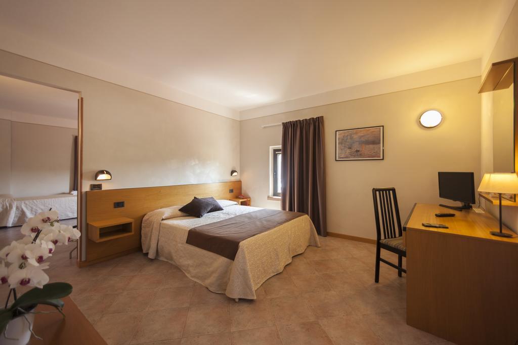 Hotel Bel Sito Peschiera Пескьера-дель-Гарда Номер фото