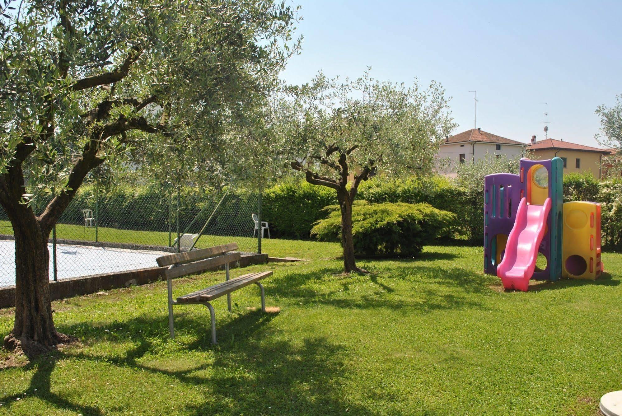 Hotel Bel Sito Peschiera Пескьера-дель-Гарда Экстерьер фото