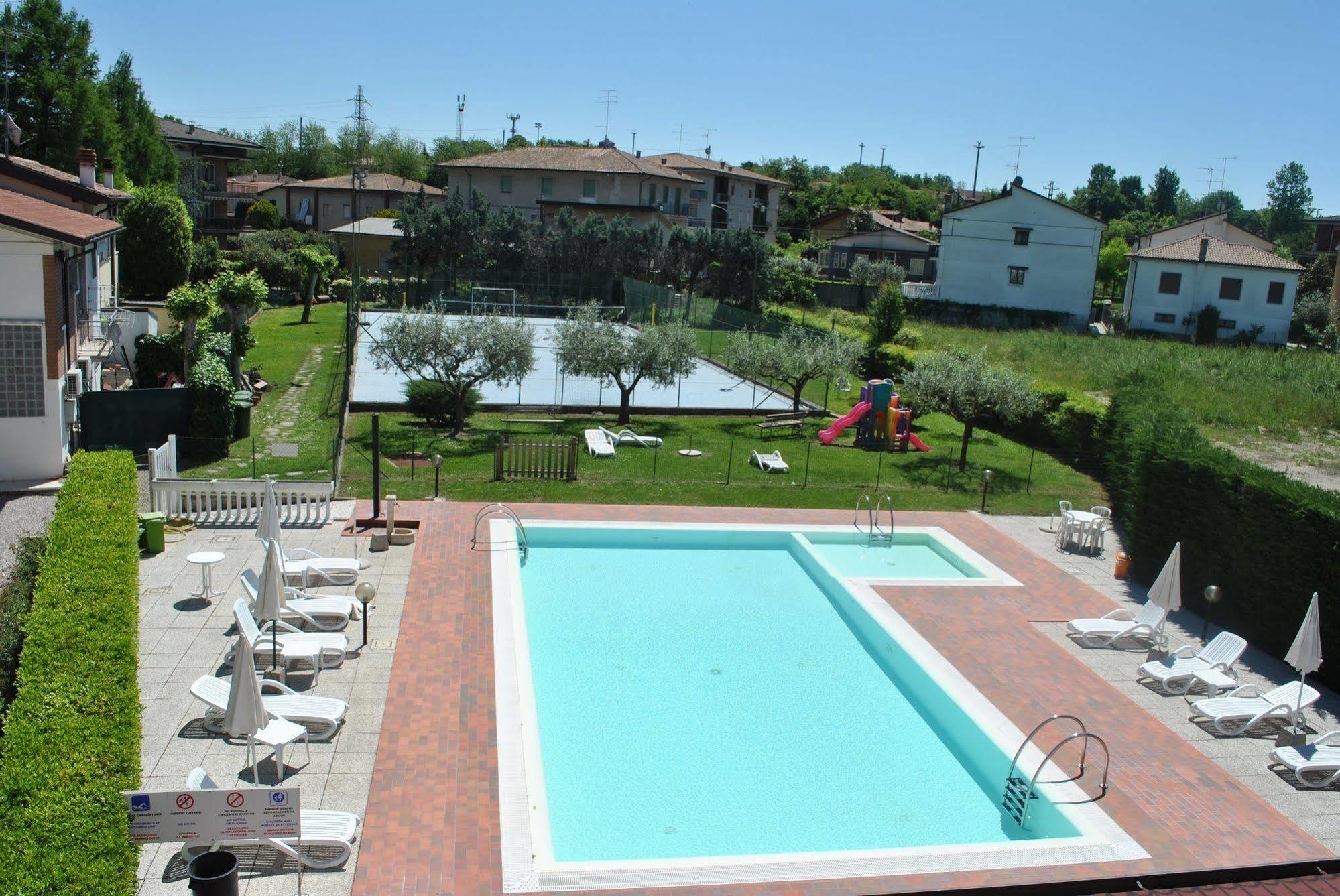 Hotel Bel Sito Peschiera Пескьера-дель-Гарда Экстерьер фото